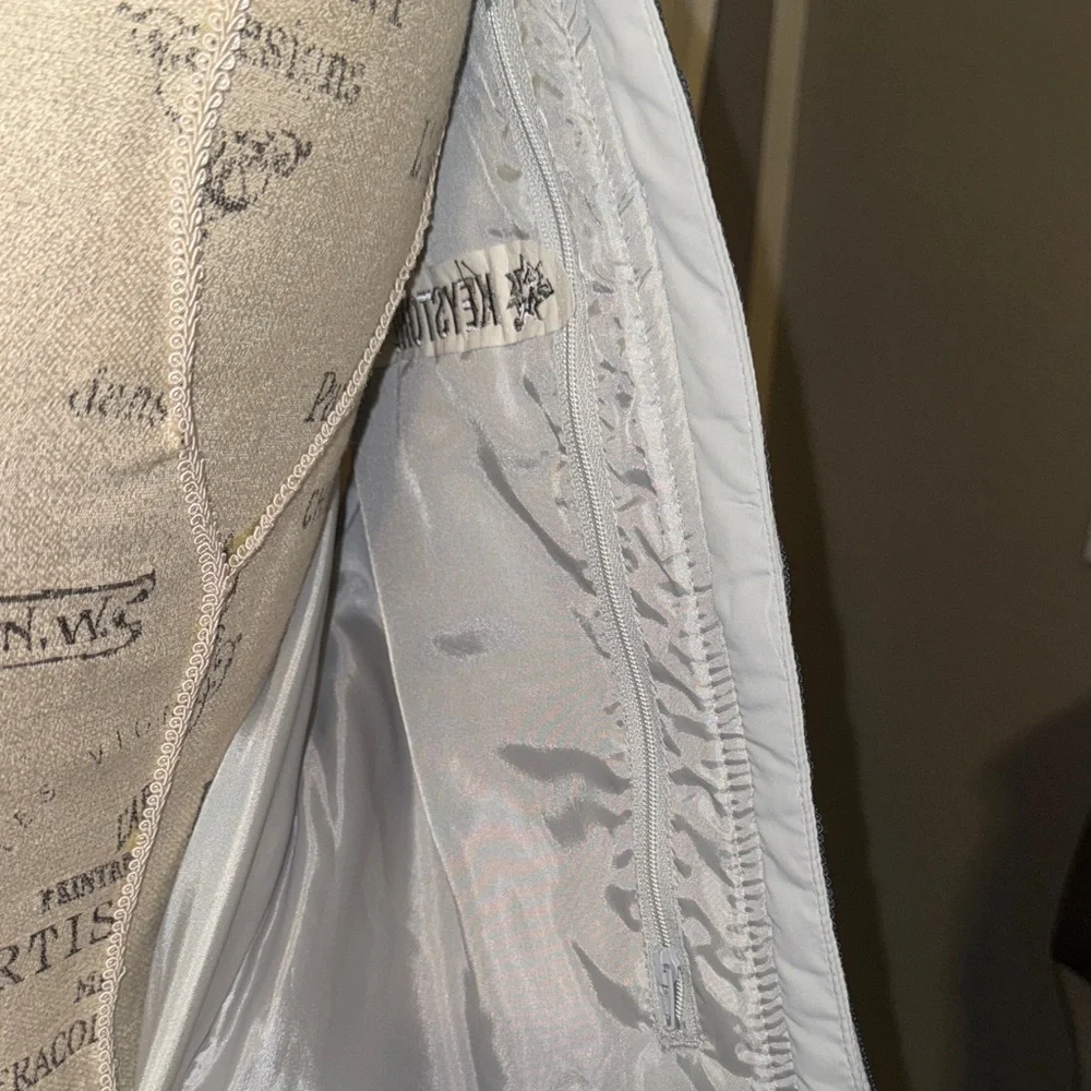 Storm Creek Women's Light Gray White Quilted Keystone Vest 4 zipper pocket Small - Picture 11 of 13